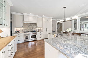  26 Weybridge Rd, Brookline, MA 02445, US Photo 13