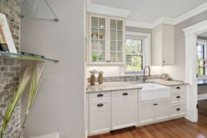  26 Weybridge Rd, Brookline, MA 02445, US Photo 16