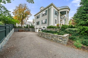  26 Weybridge Rd, Brookline, MA 02445, US Photo 51