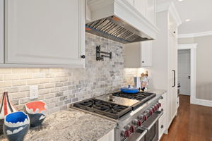  26 Weybridge Rd, Brookline, MA 02445, US Photo 17