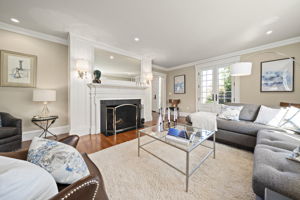  26 Weybridge Rd, Brookline, MA 02445, US Photo 5