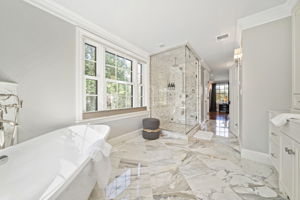  26 Weybridge Rd, Brookline, MA 02445, US Photo 30