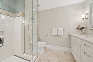  26 Weybridge Rd, Brookline, MA 02445, US Photo 42