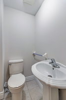 26 Whiting Ave, Oshawa, ON L1H 3T3, Canada Photo 24