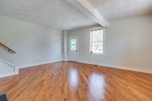 26 Whiting Ave, Oshawa, ON L1H 3T3, Canada Photo 10