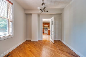 26 Whiting Ave, Oshawa, ON L1H 3T3, Canada Photo 15