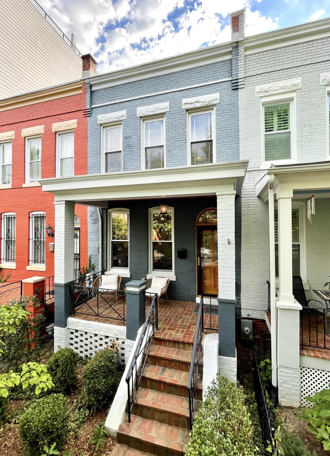 260 15th St SE, Washington, D.C., DC 20003, USA Photo 2