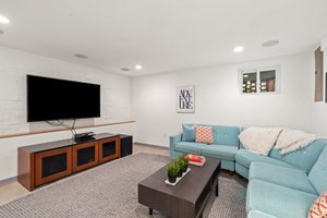 260 15th St SE, Washington, D.C., DC 20003, USA Photo 30