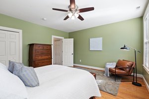 260 15th St SE, Washington, D.C., DC 20003, USA Photo 27
