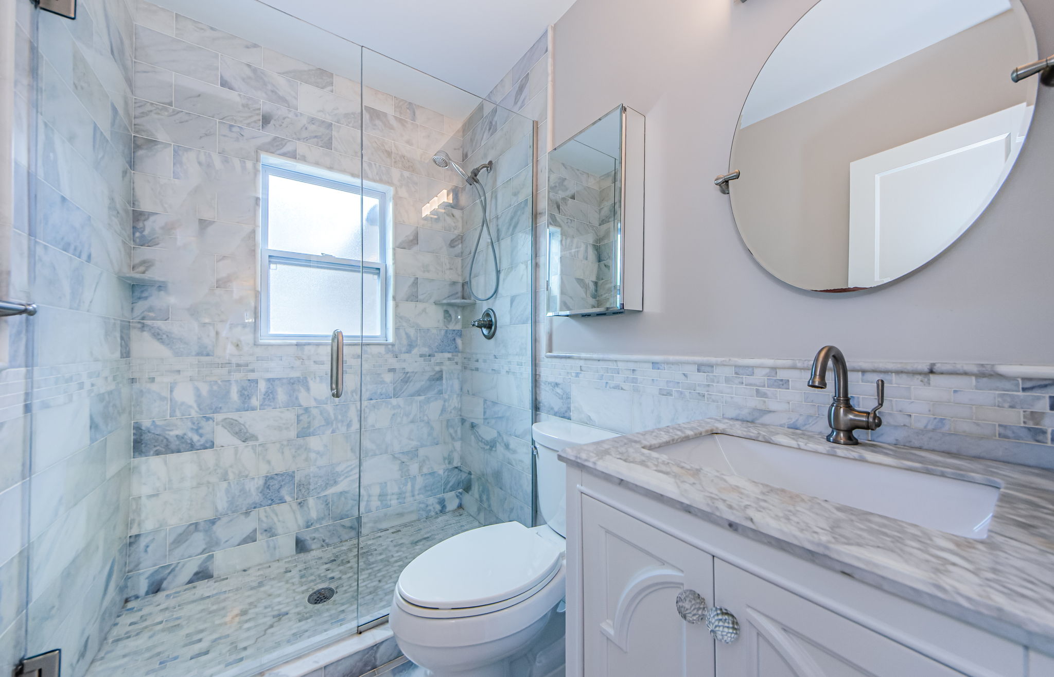 Bathroom 2a