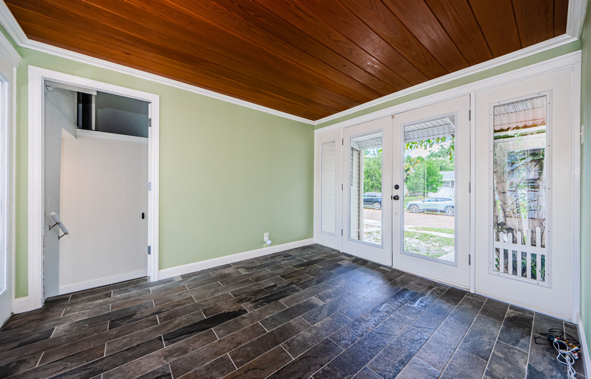 Family Room 1