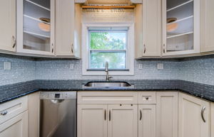 Kitchen 4