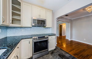 Kitchen 5