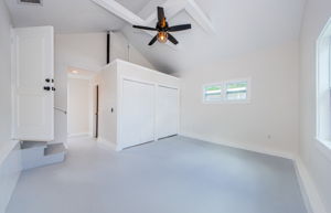 Master Bedroom 1b