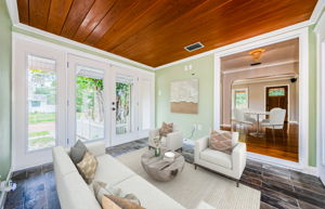 Family Room 2-vs