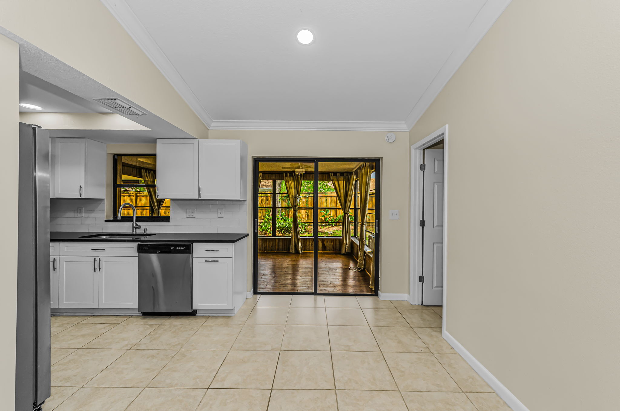 Dining Room1