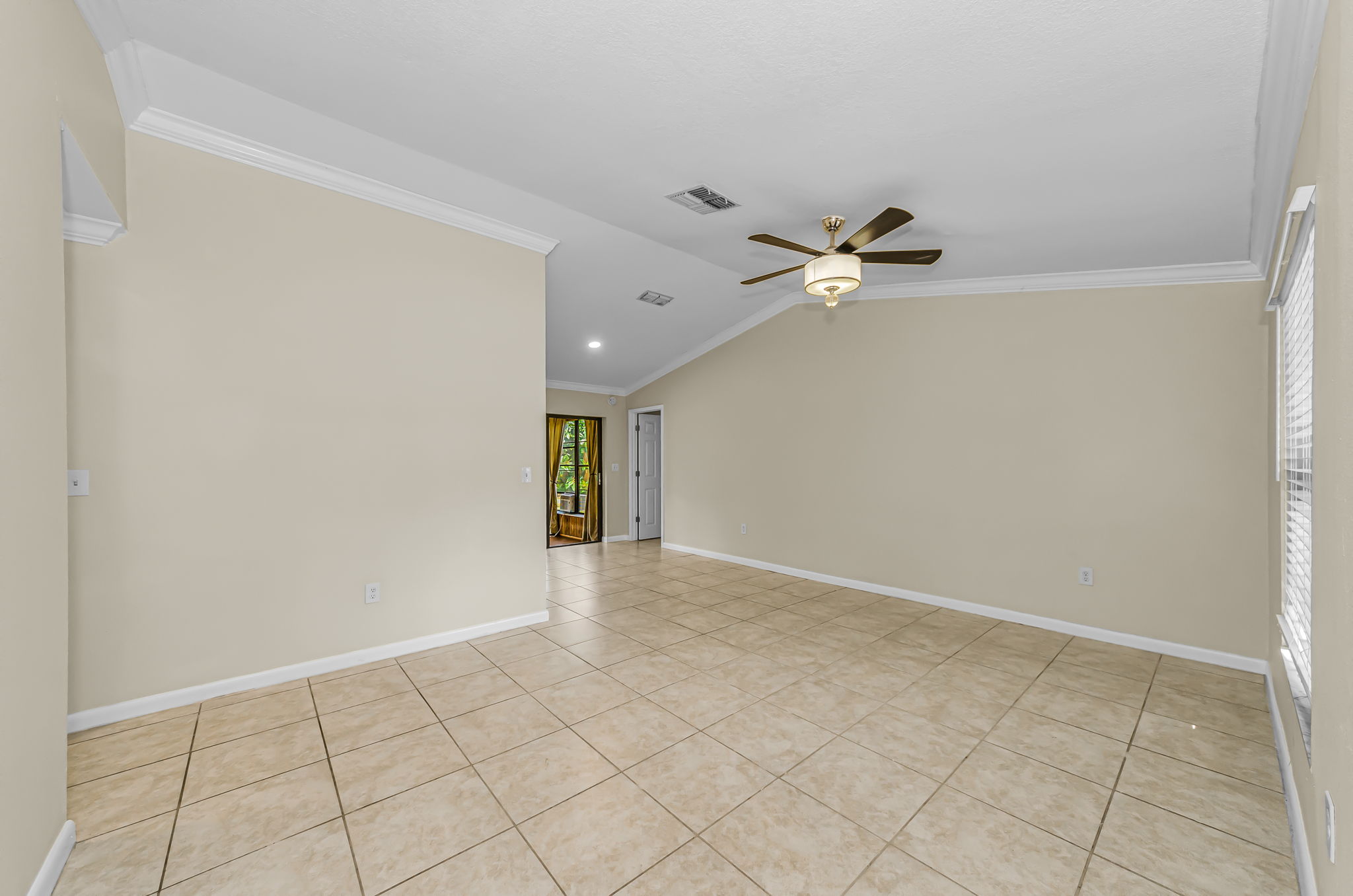 Living Room3