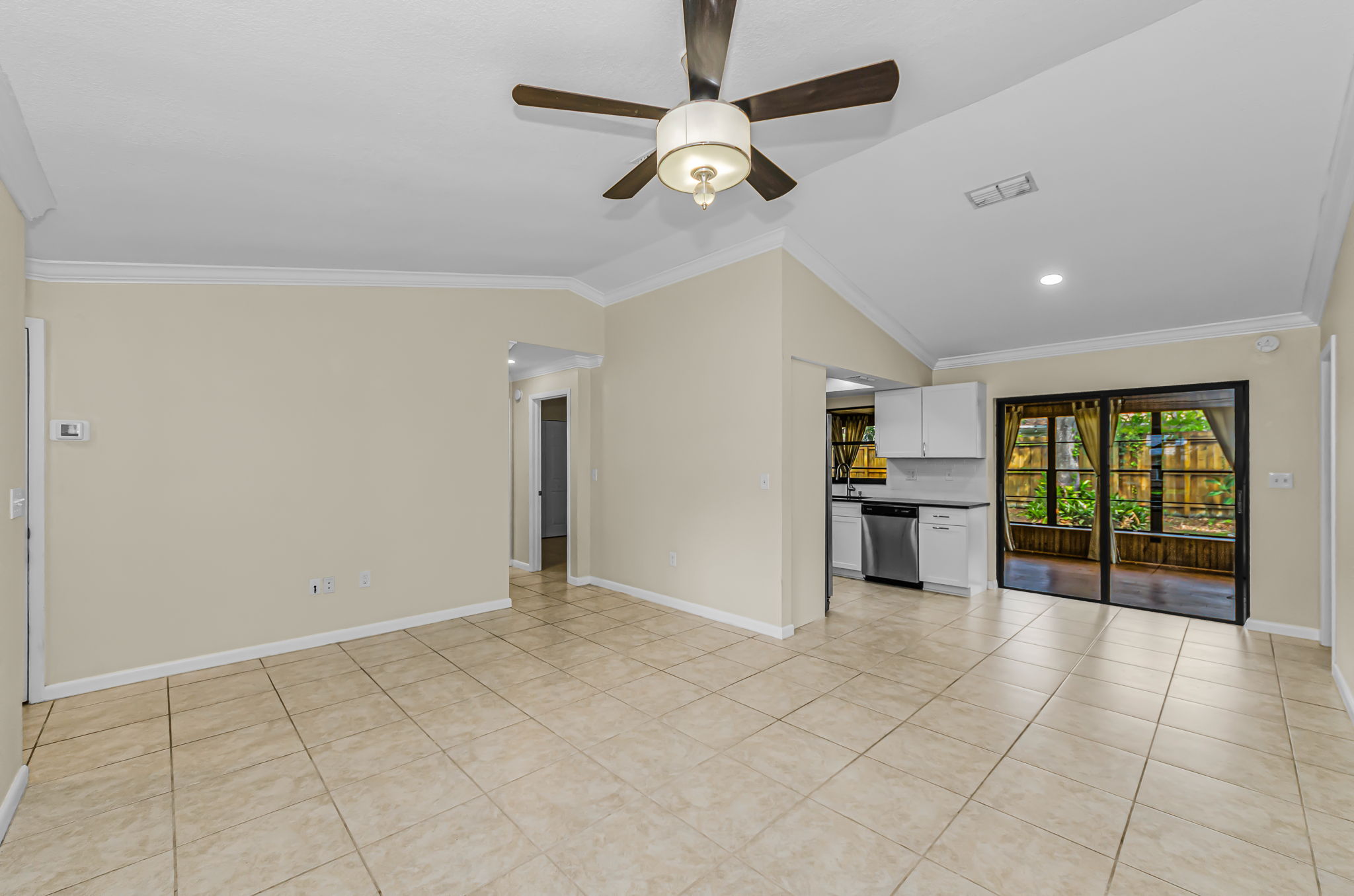 Living Room4