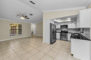 Dining Room3