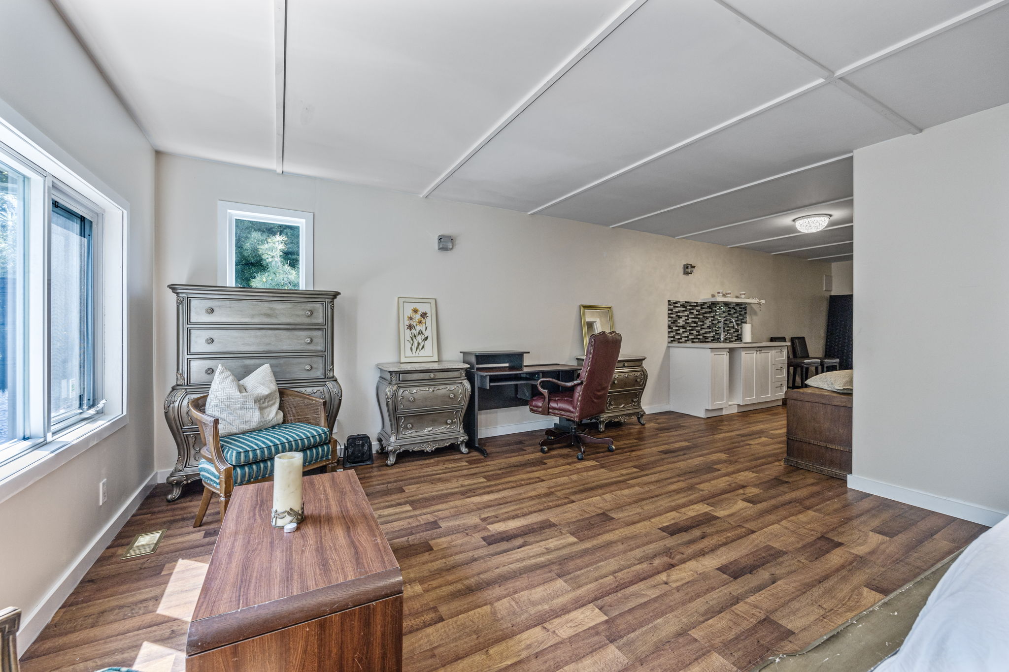 Gravenhurst property showcase — delivered property photograph 43