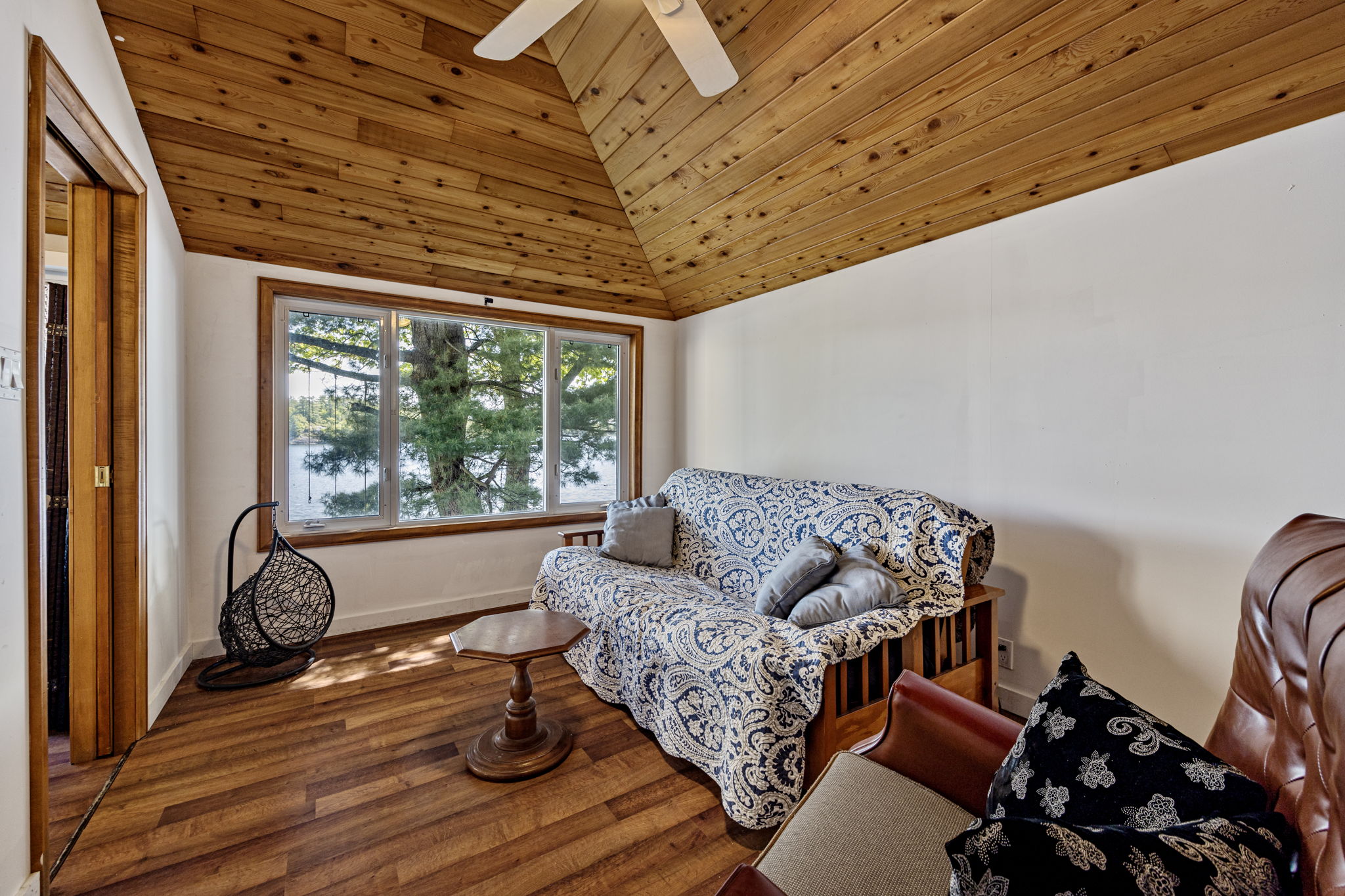 Gravenhurst property showcase — delivered property photograph 23