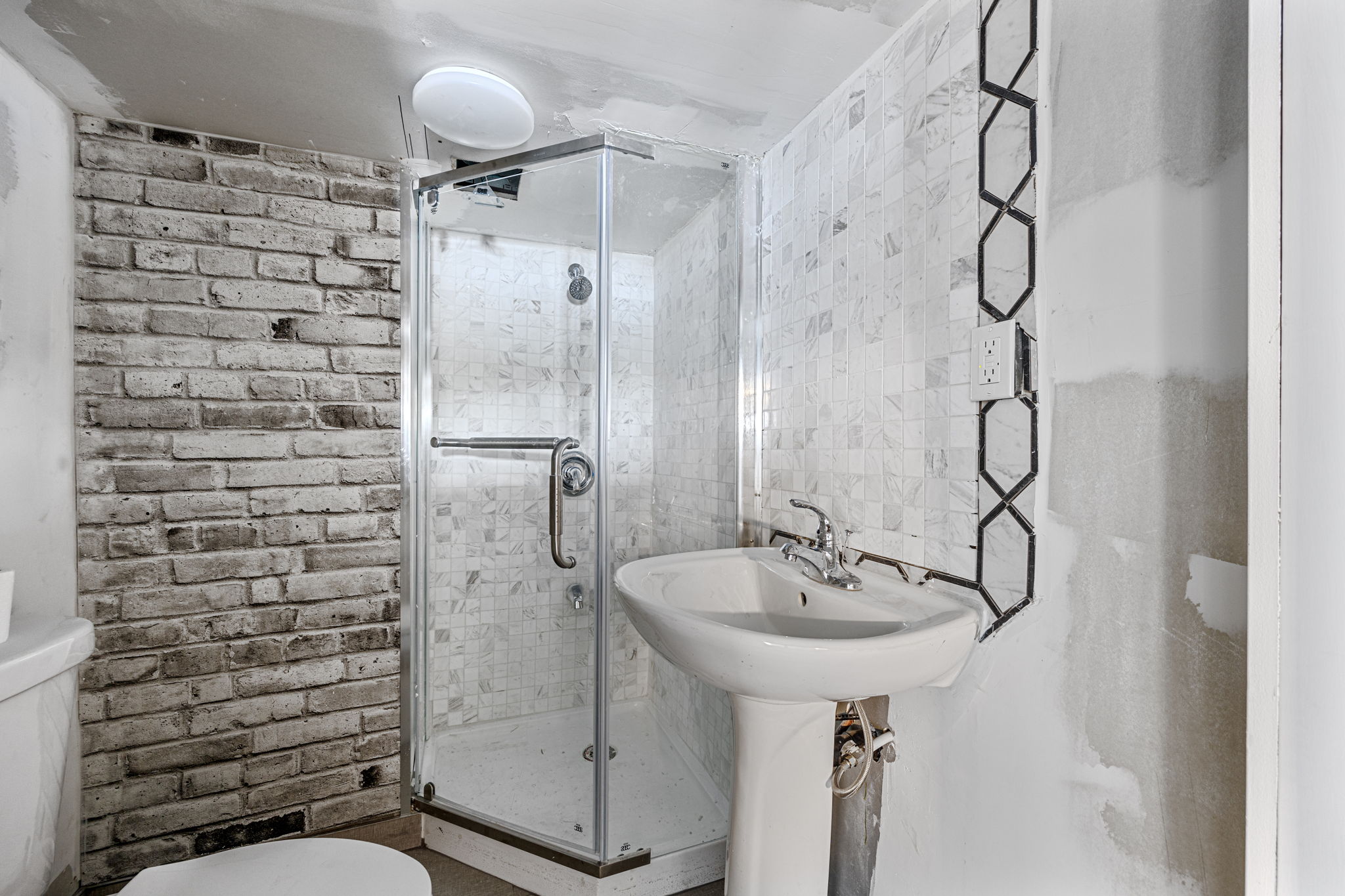 Gravenhurst property showcase — delivered property photograph 47