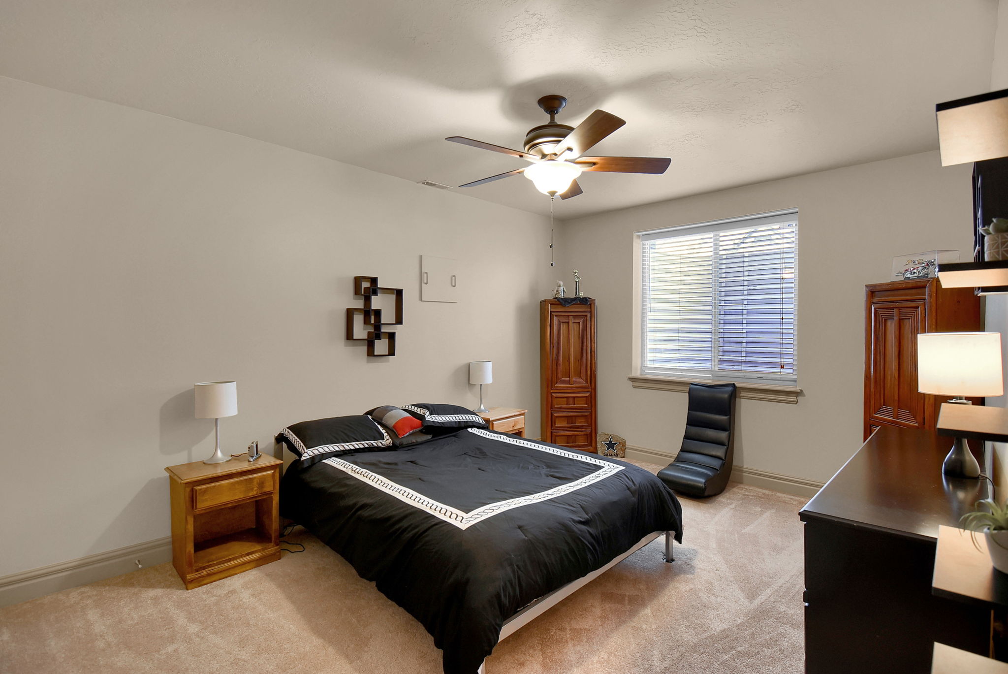  260 W 4200 N, Pleasant View, UT 84414, US Photo 32