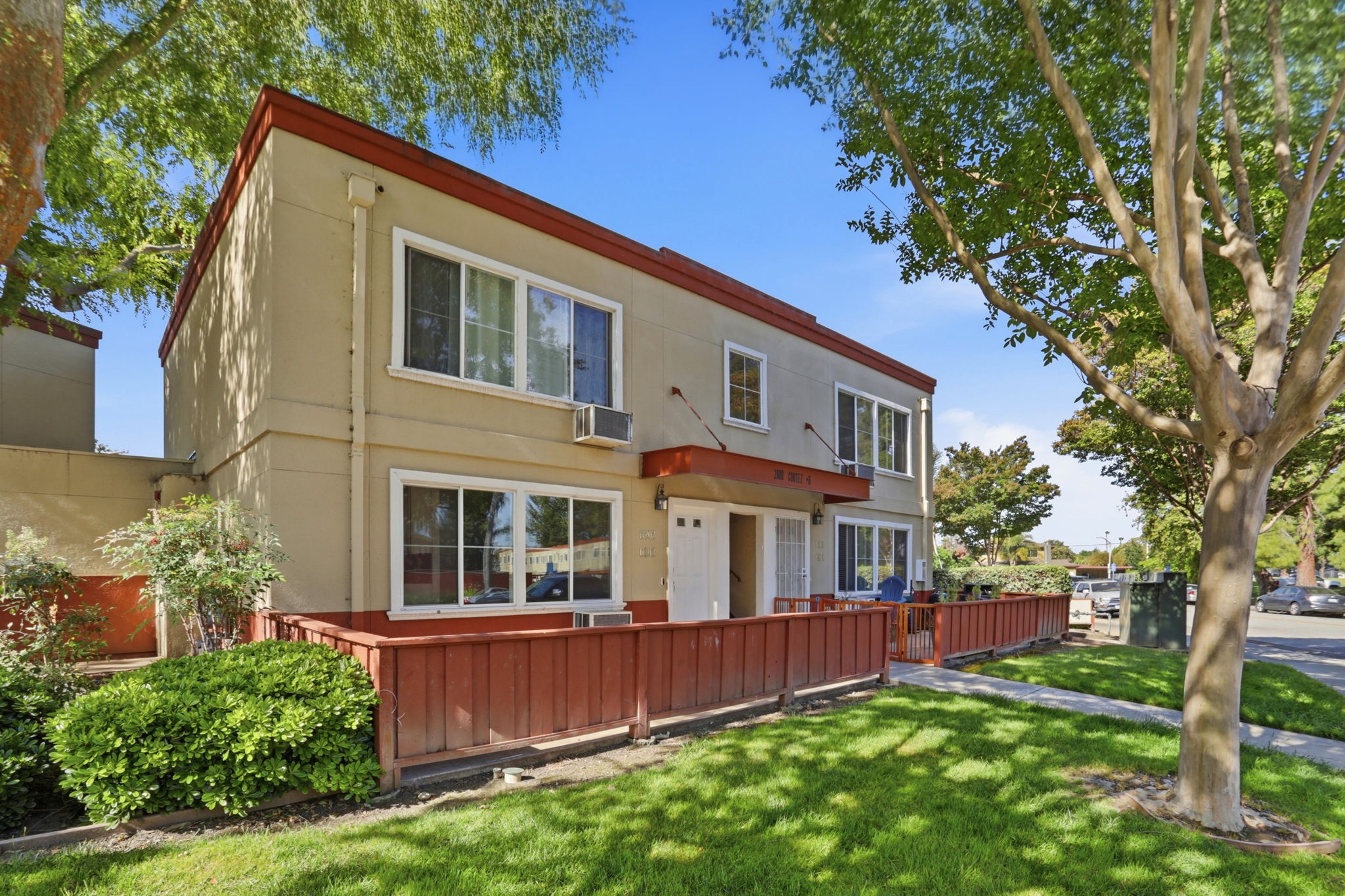 003_F8_2600 Cortez Dr 6102