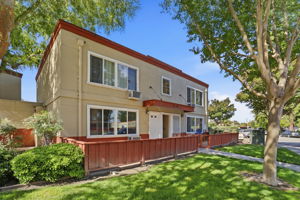 003_F8_2600 Cortez Dr 6102