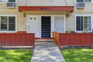 005_F8_2600 Cortez Dr 6102