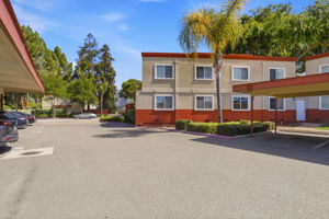 030_F8_2600 Cortez Dr 6102