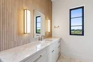 2600Magnolia_030