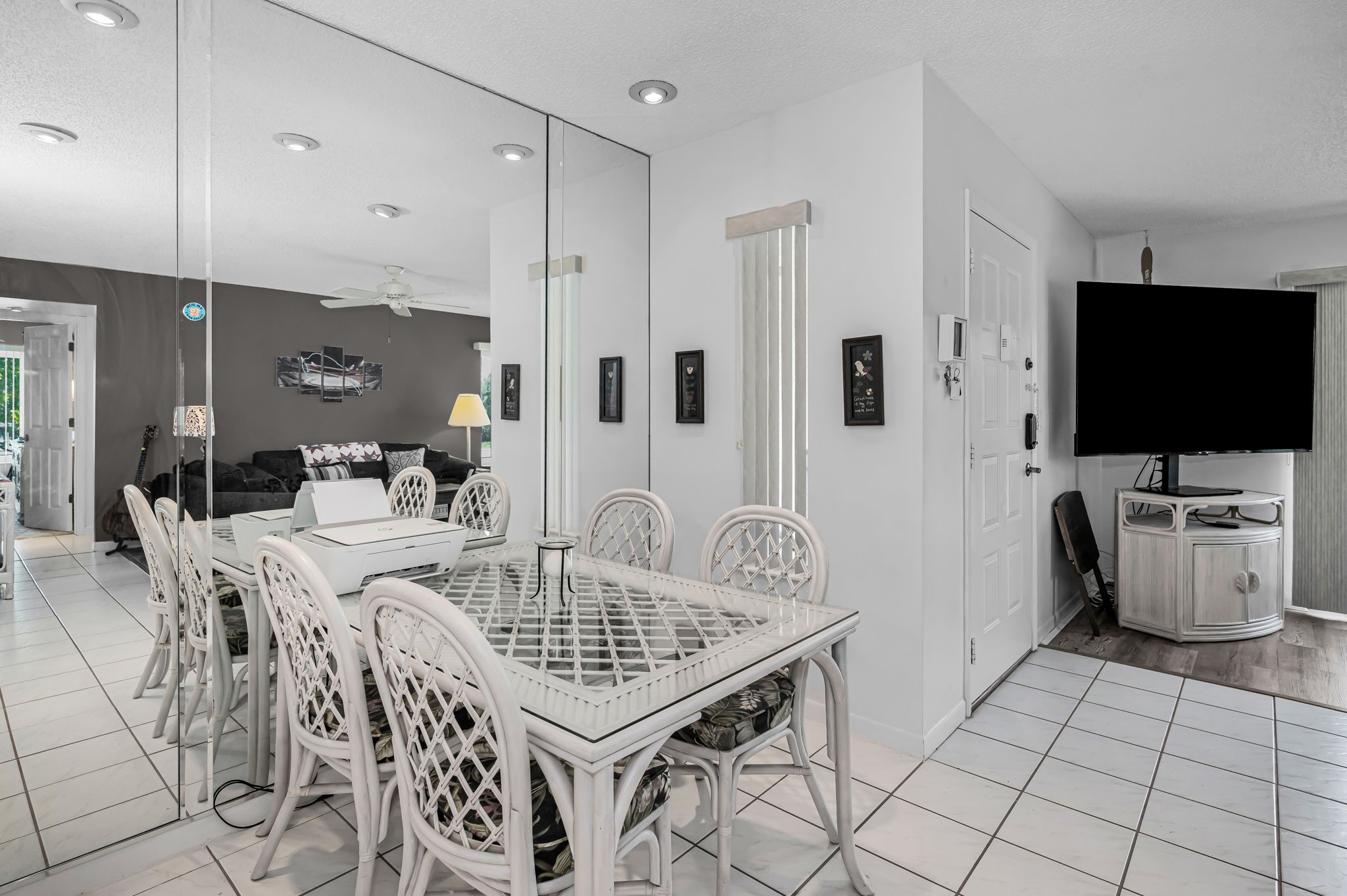 Dining Room1
