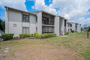 Front Exterior3