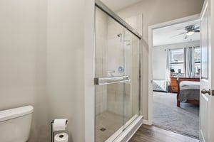 Redding Dr-S0103-029.jpg