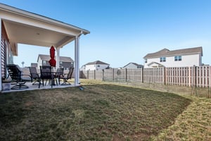 Redding Dr-S0103-031.jpg