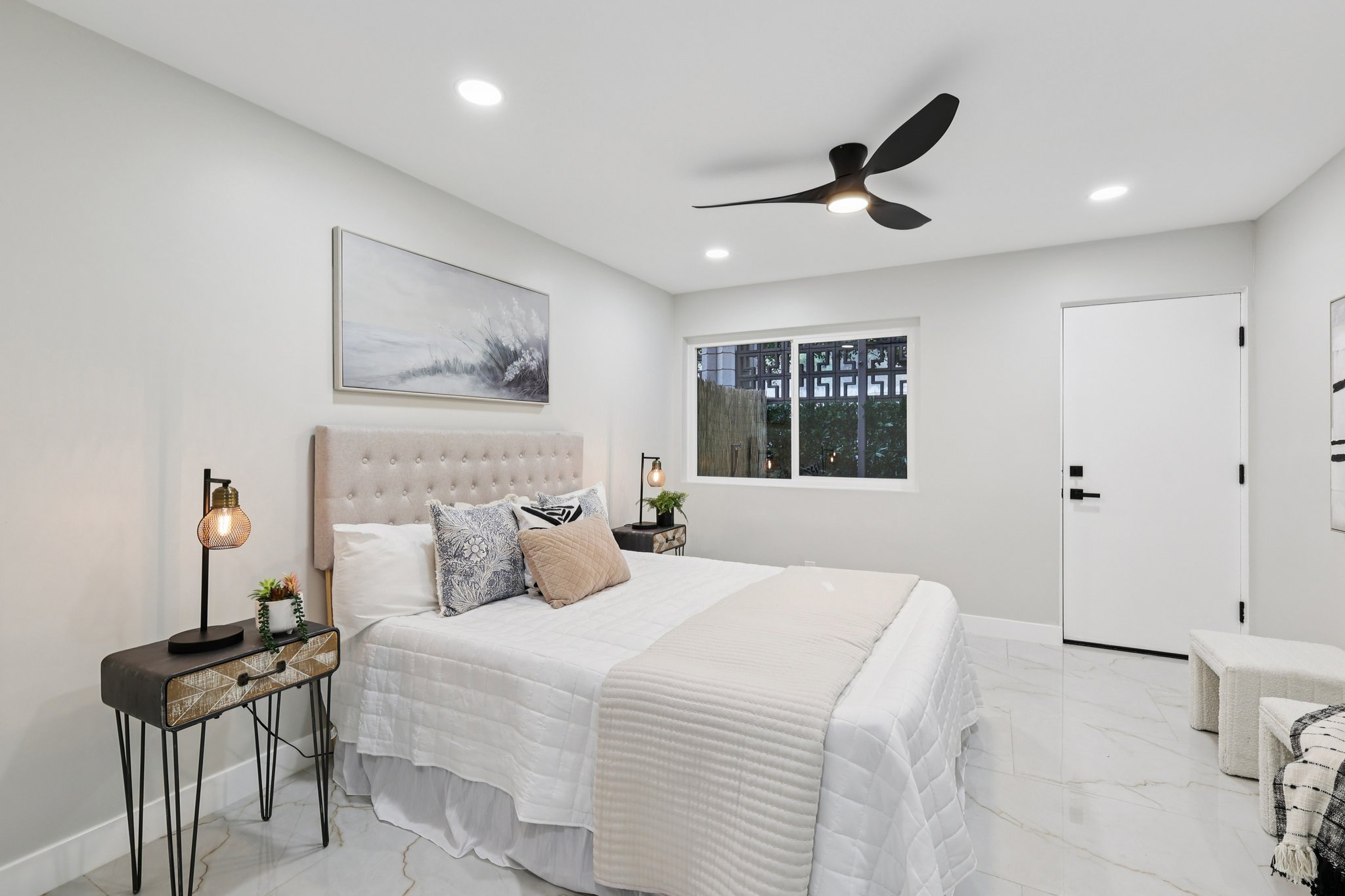 Torrey Pines Rd A 13-S0111-022.jpg