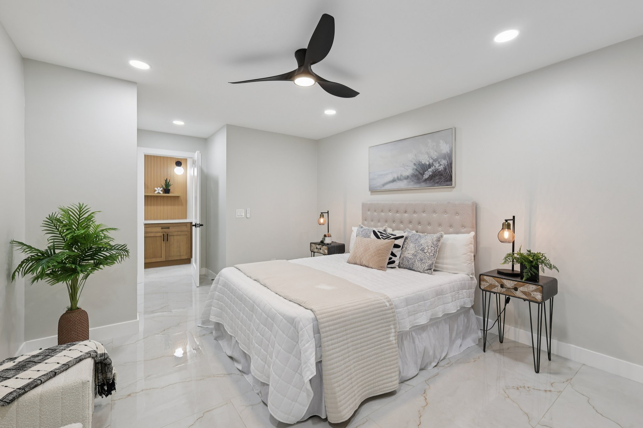 Torrey Pines Rd A 13-S0111-025.jpg