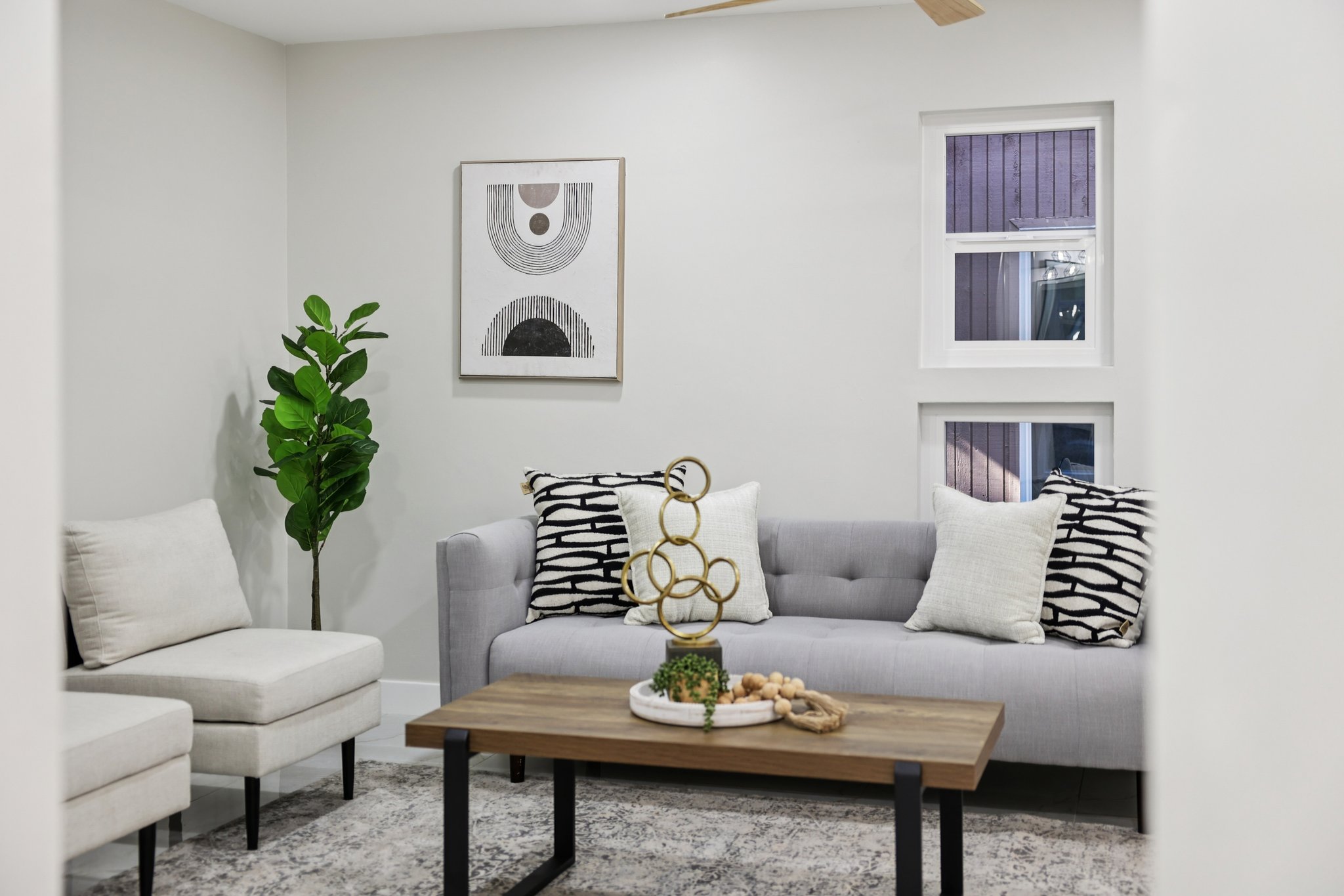 Torrey Pines Rd A 13-S0111-033.jpg