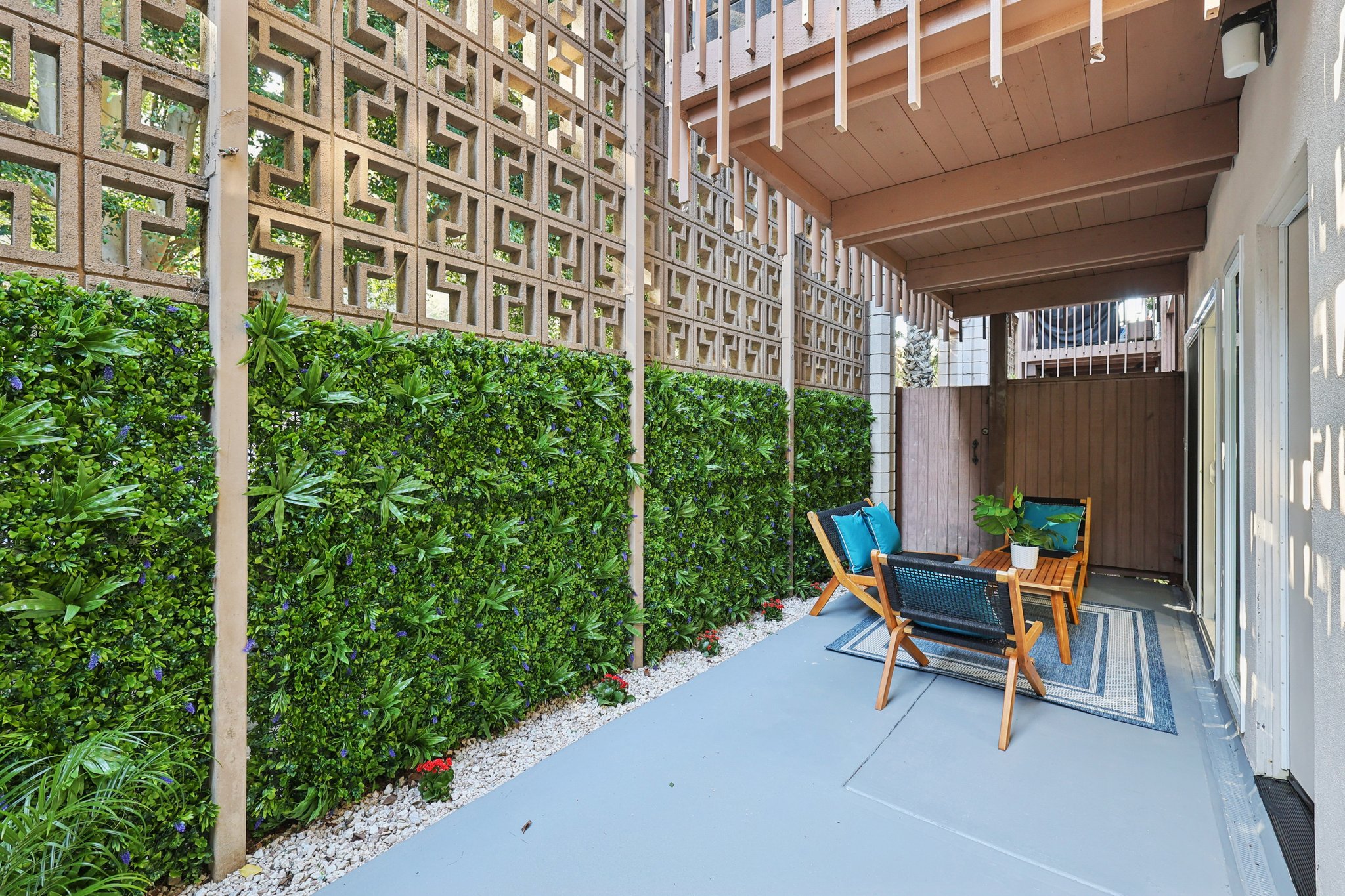 Torrey Pines Rd A 13-S0111-039.jpg