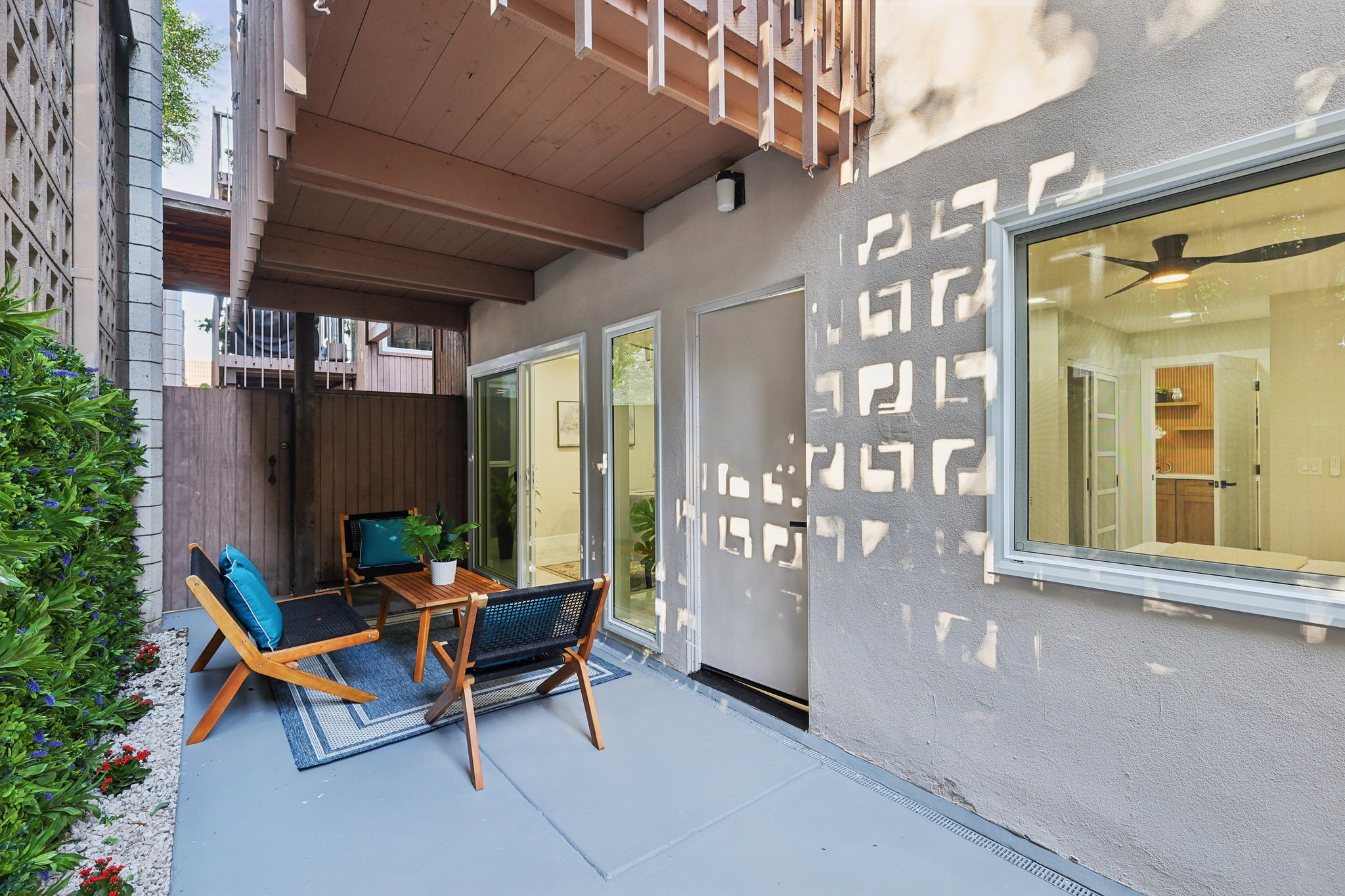 Torrey Pines Rd A 13-S0111-040.jpg