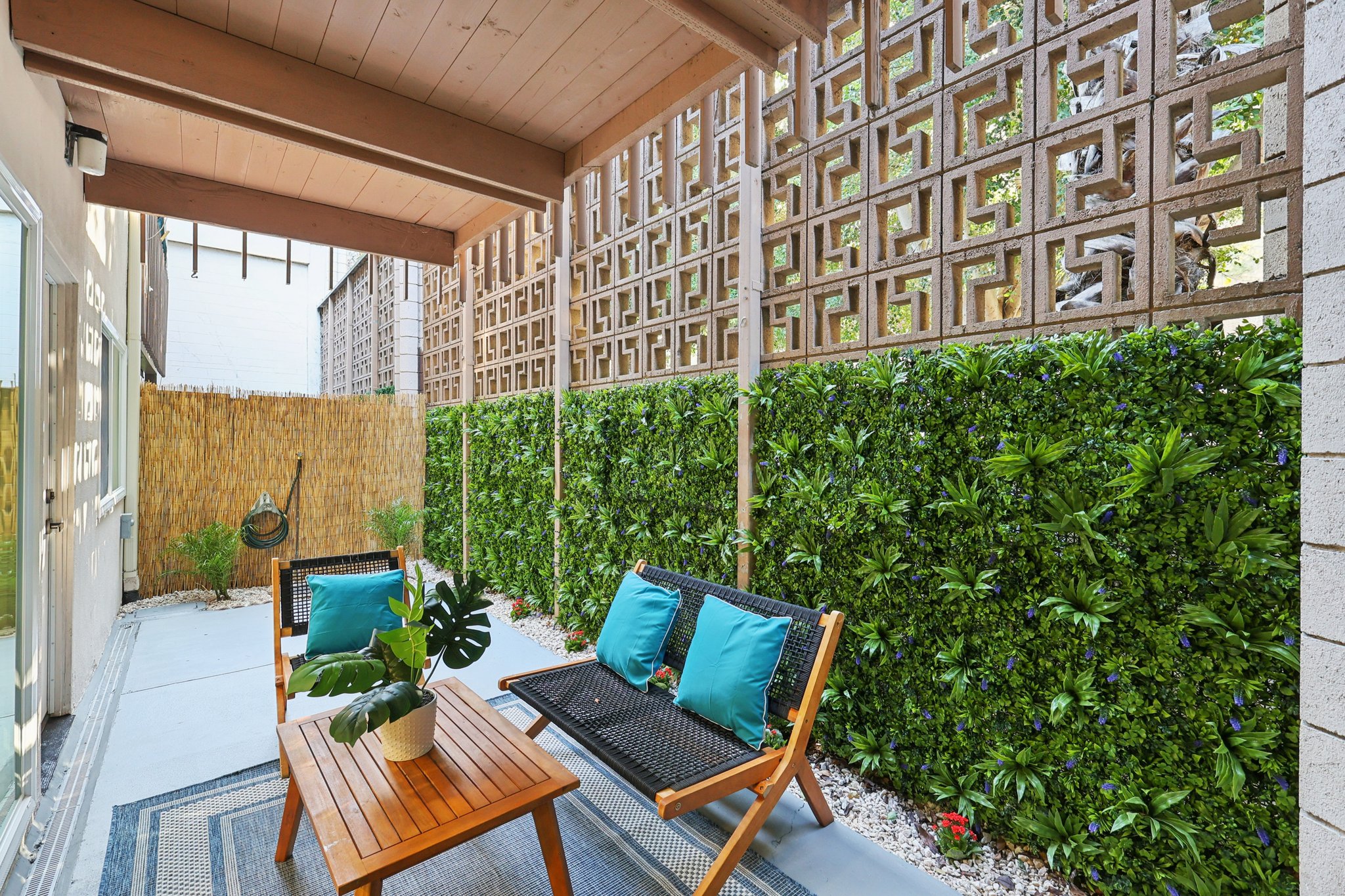 Torrey Pines Rd A 13-S0111-041.jpg