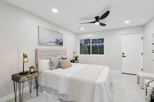 Torrey Pines Rd A 13-S0111-022.jpg