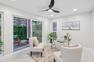 Torrey Pines Rd A 13-S0111-027.jpg