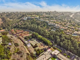 Torrey Pines Rd A 13-S0111-048.jpg