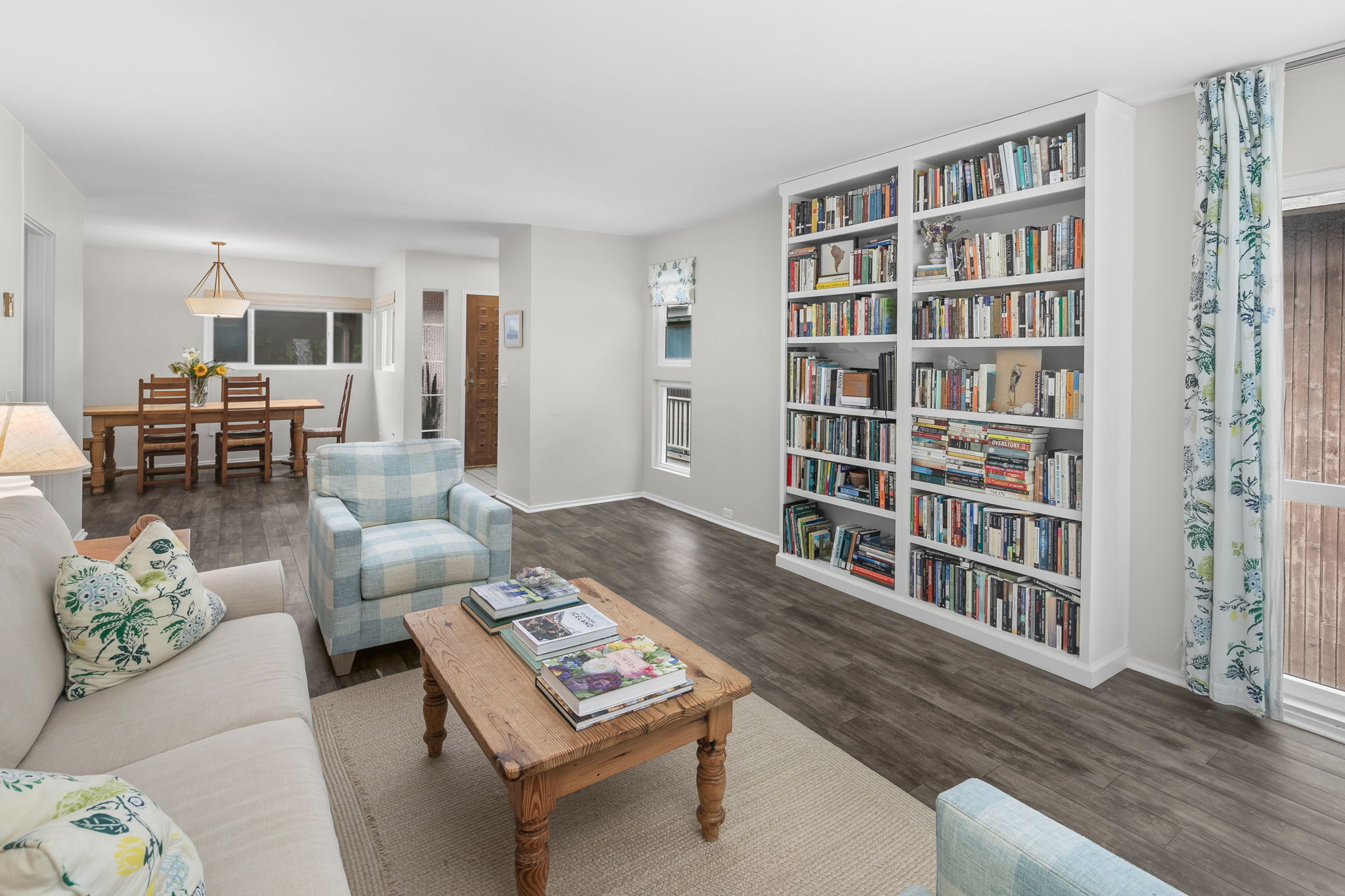 2600 Torrey Pines Rd-12
