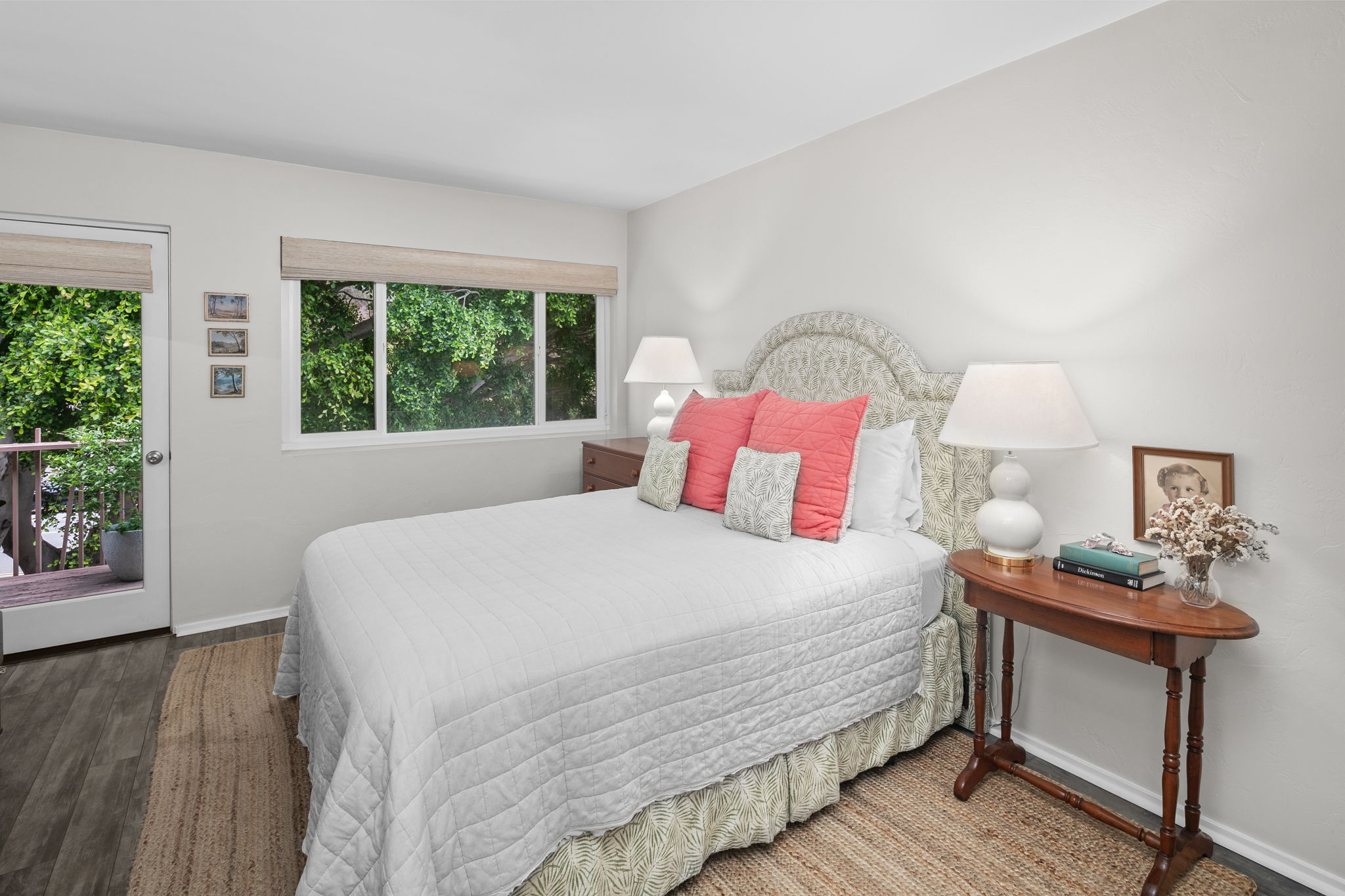 2600 Torrey Pines Rd-16