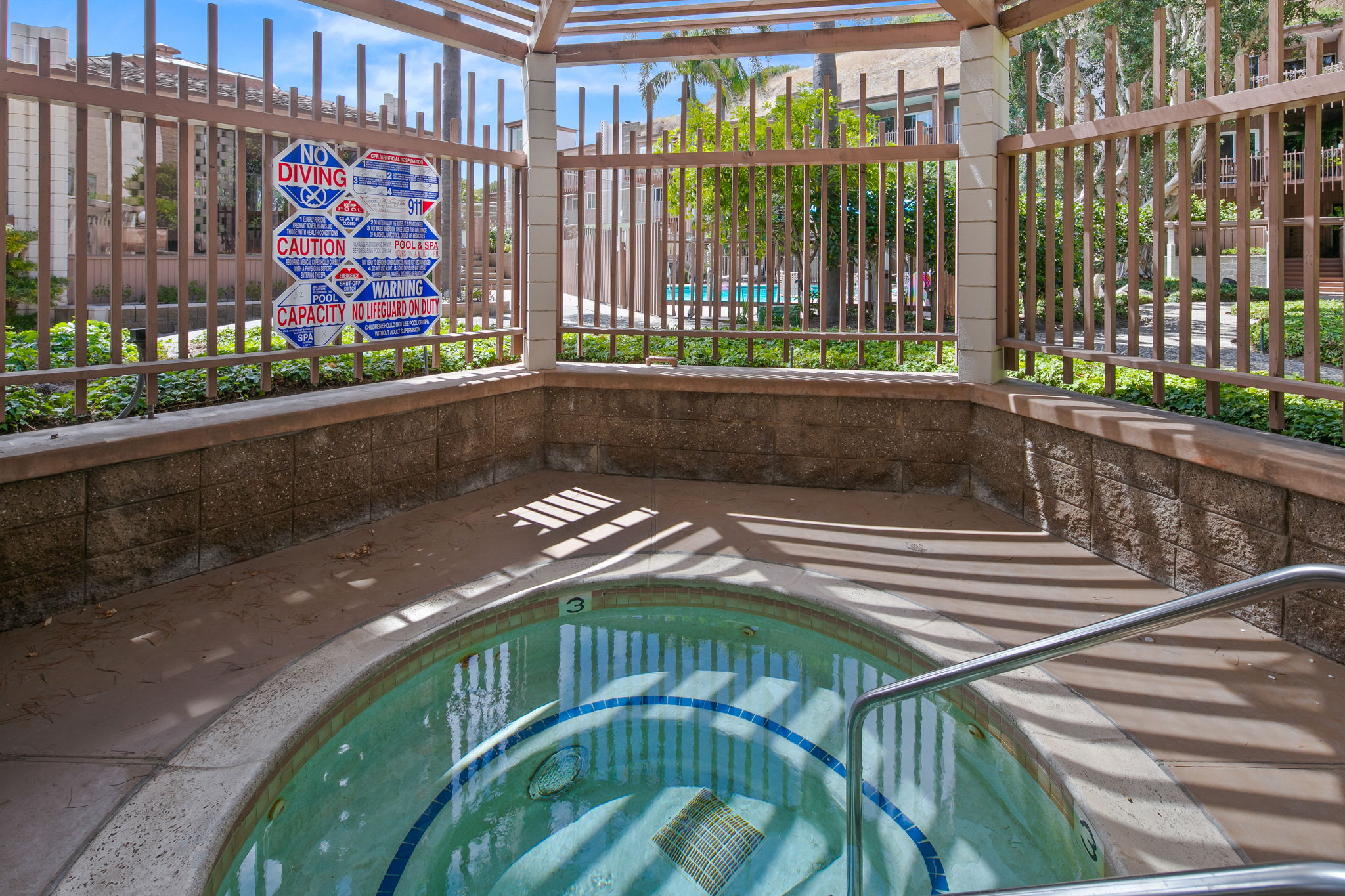 2600 Torrey Pines Rd-28