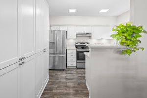 2600 Torrey Pines Rd-3