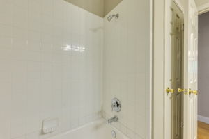  Photo 35